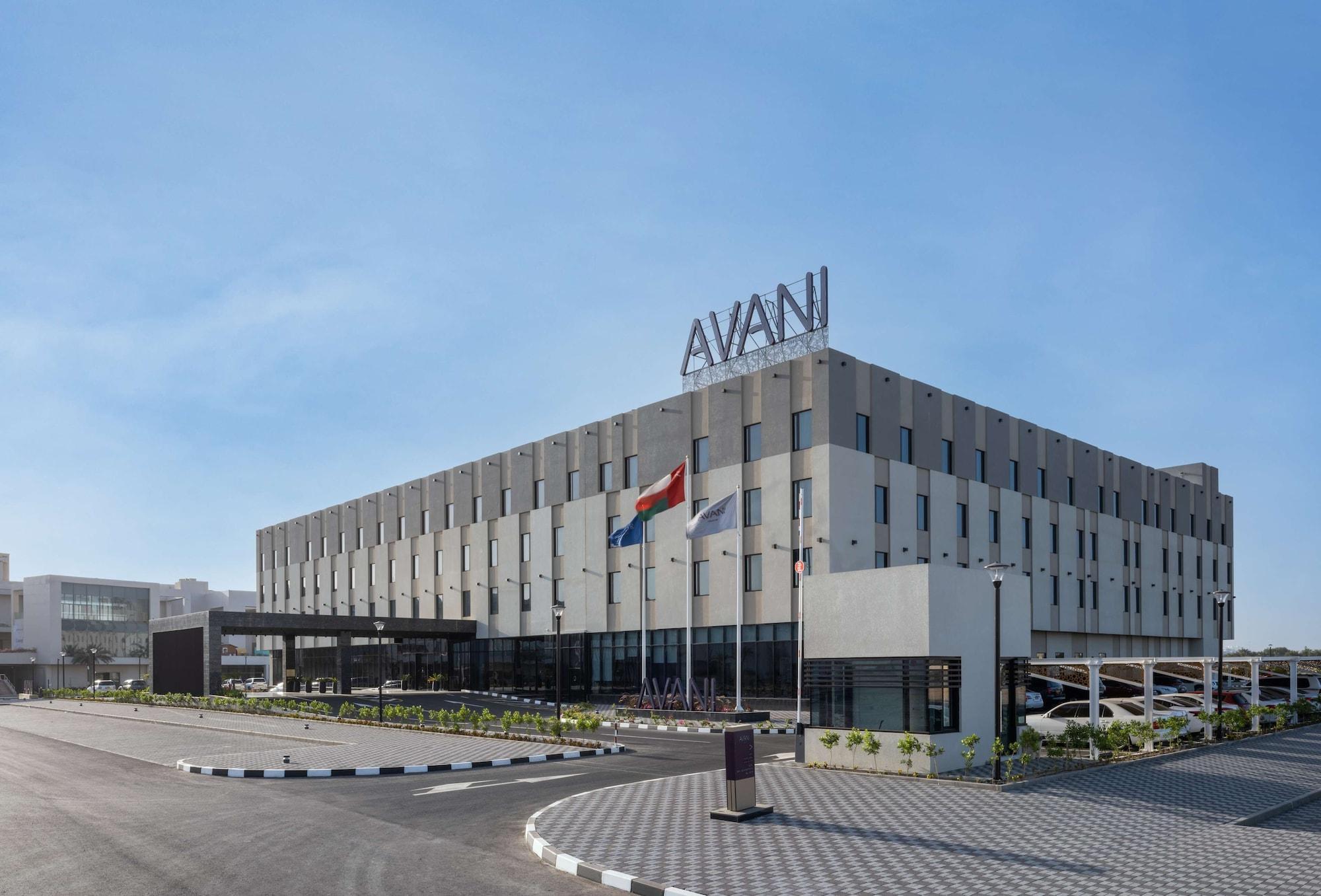 Maani Muscat Hotel & Suites ภายนอก รูปภาพ