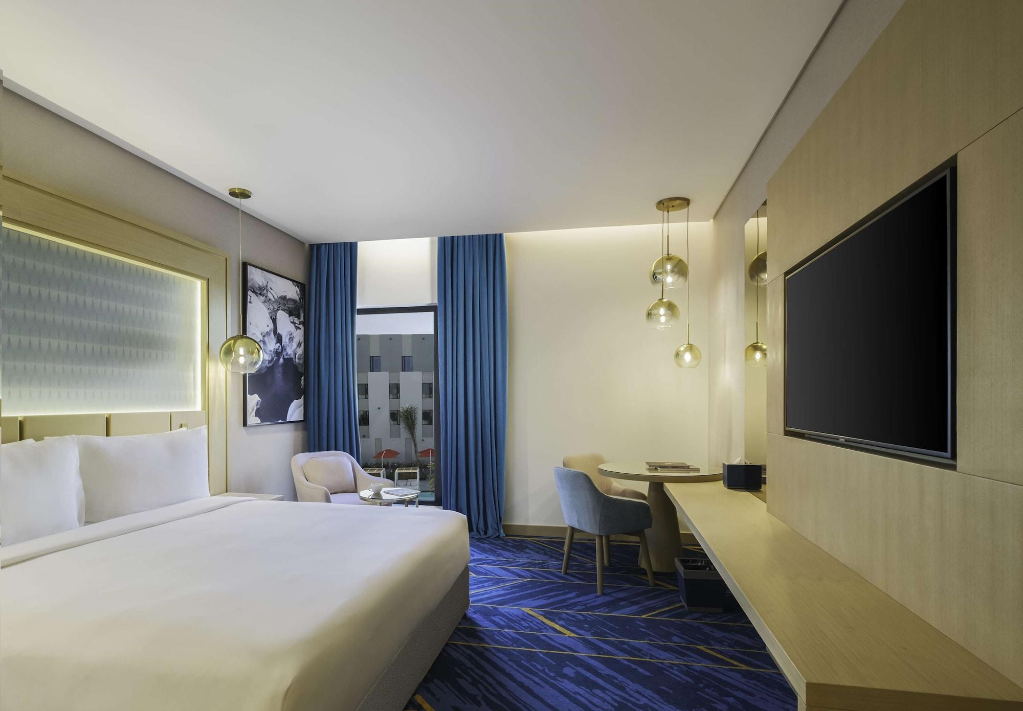 Maani Muscat Hotel & Suites ภายนอก รูปภาพ